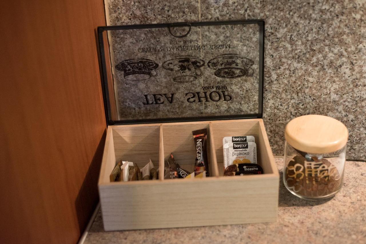 F.K Room Aígion Ngoại thất bức ảnh
