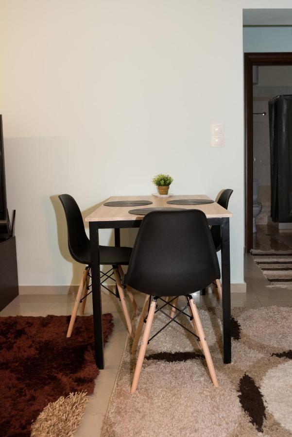 F.K Room Aígion Ngoại thất bức ảnh