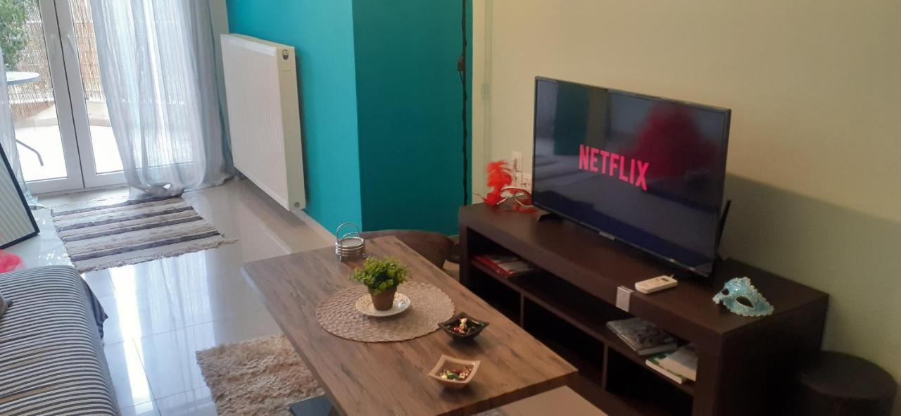 F.K Room Aígion Ngoại thất bức ảnh